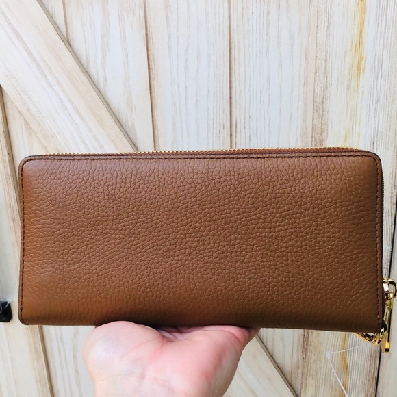 Nwt Michael kors jet set travel Wristlet - Picture 3 of 4